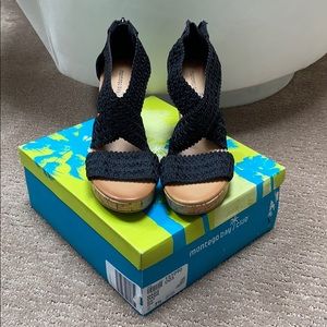 Montego Bay Club Black Wedges